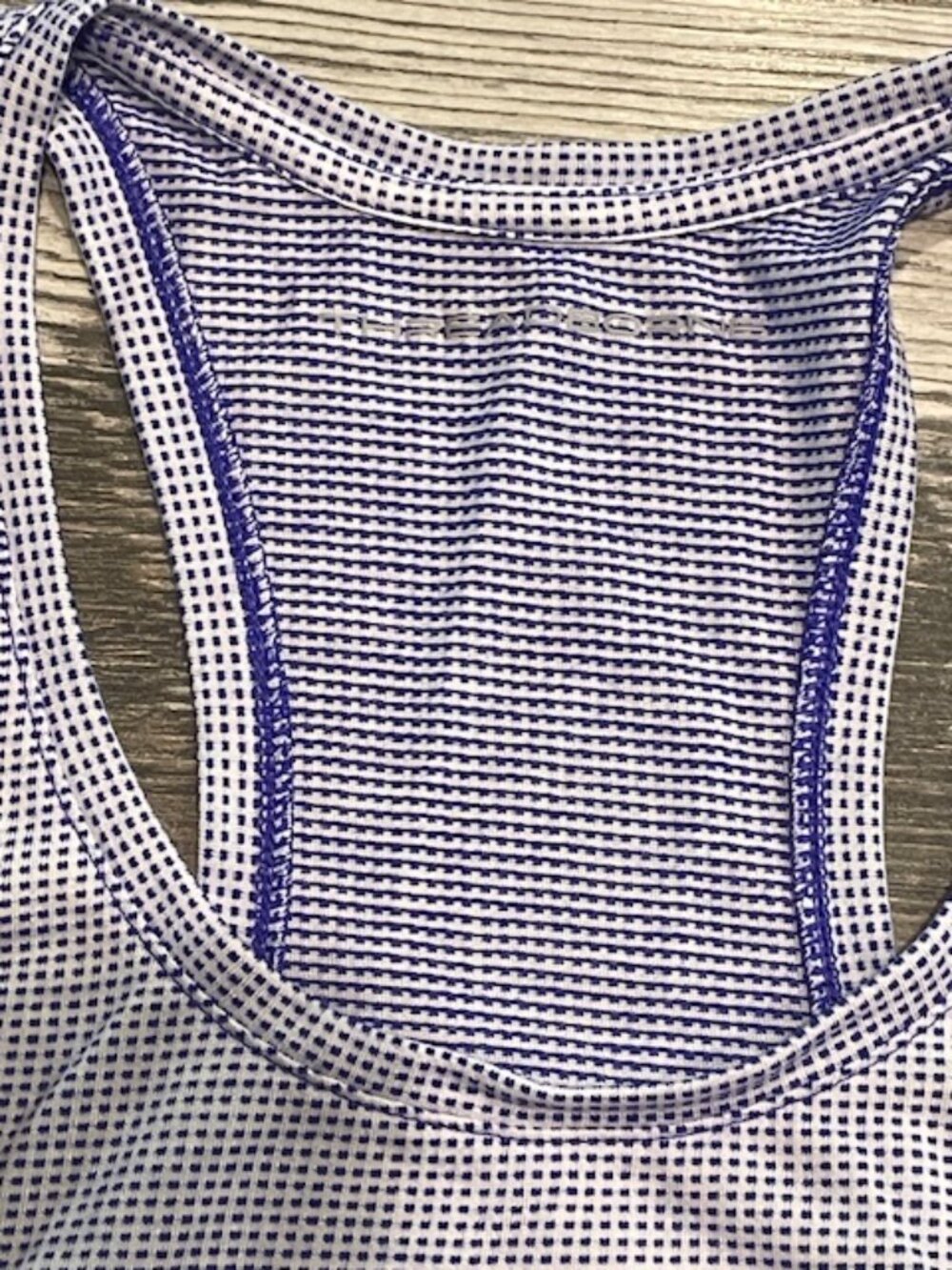 Under Armor Threadborne Tank - Picture 2 of 3